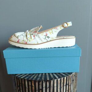 Django & Juliette Olissas Slingback